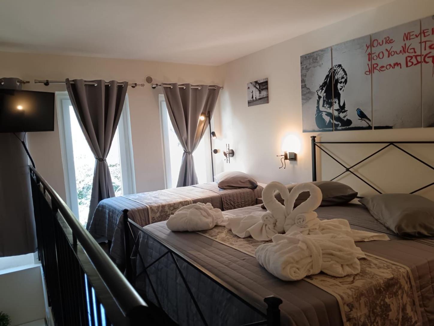 Exclusive Loft Degli Artisti Appartement Florence Buitenkant foto